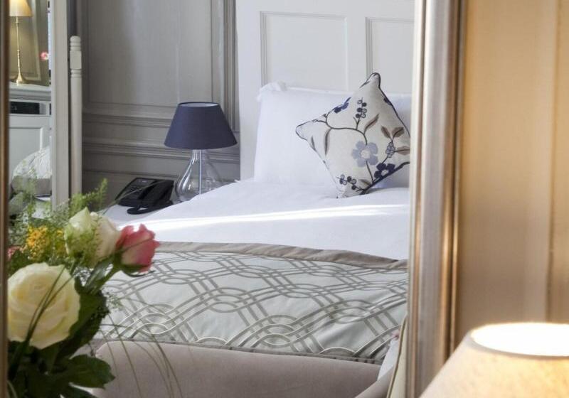 غرفة سوبيريور, Vanbrugh House