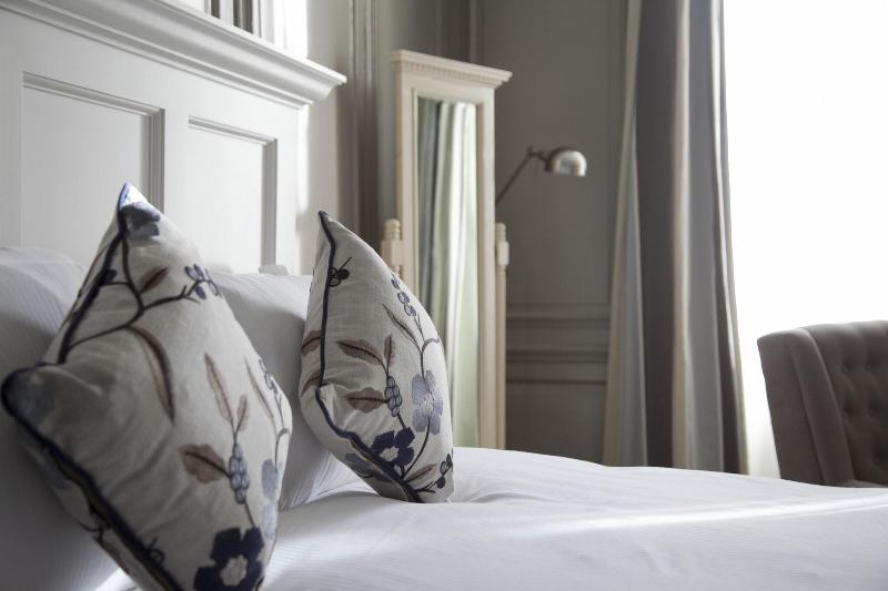 غرفة قياسية لذوى الاحتياجات الخاصة, Vanbrugh House