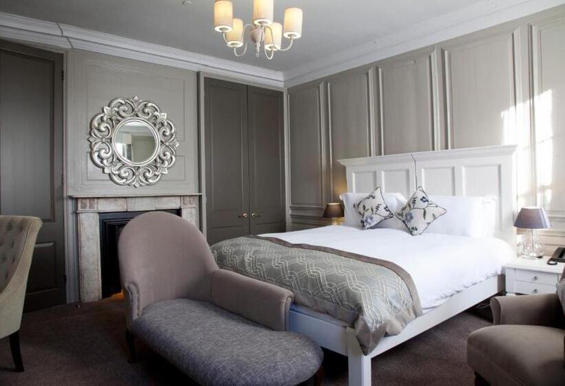 غرفة سوبيريور, Vanbrugh House