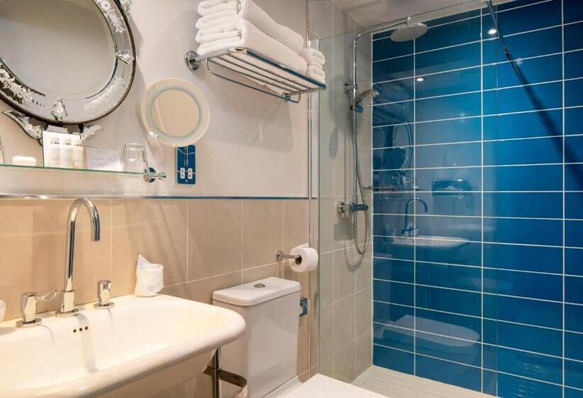 غرفة أساسية فردية, Vanbrugh House