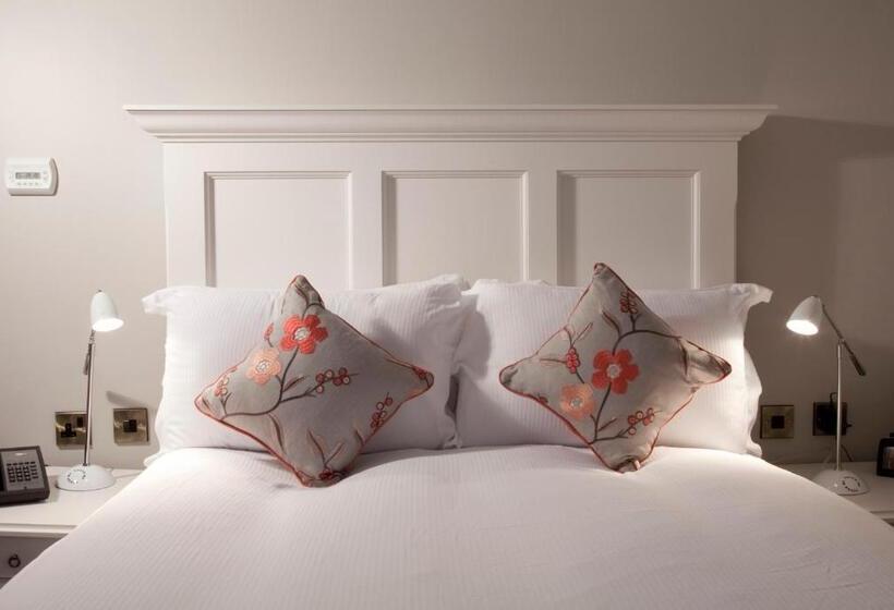 غرفة قياسية لذوى الاحتياجات الخاصة, Vanbrugh House