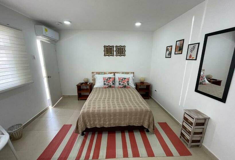 غرفة قياسية, Kalathea Casa