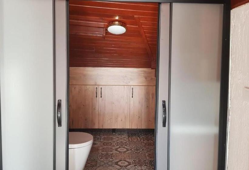 سوئیت با تخت بزرگ, Villa Citronella Boutique