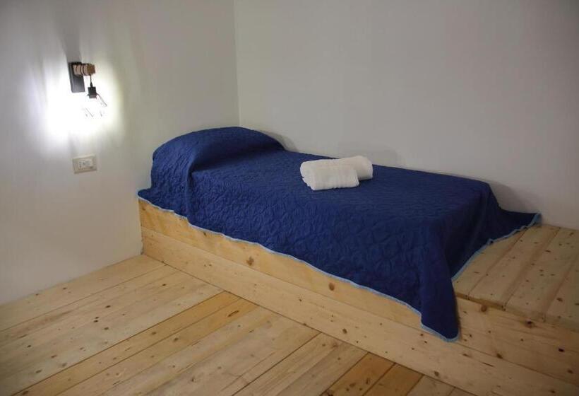 Номер Стандарт Трехместный, B&b Domus Magma