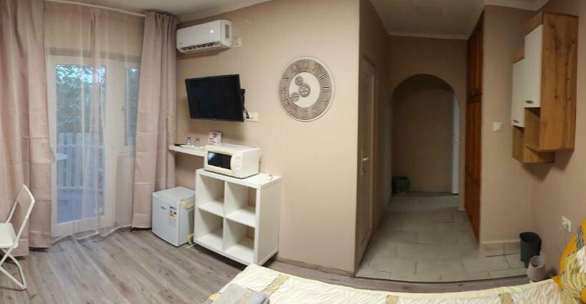 Номер Стандарт, Mórocz Vendégház