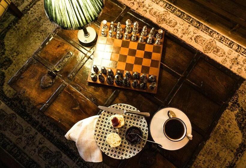 סוויטת 2 חדרי שינה, Regency House