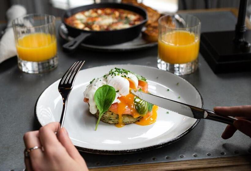 חדר סטנדרט עם מיטת קינג, Regency House