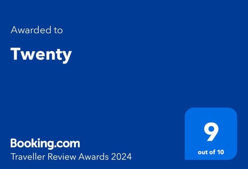 اتاق استاندارد با سرویس بهداشتی مشترک, Twenty