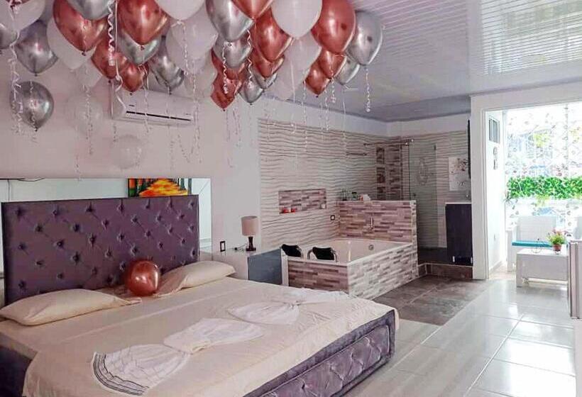 스탠다드 룸, Inmaculada Real