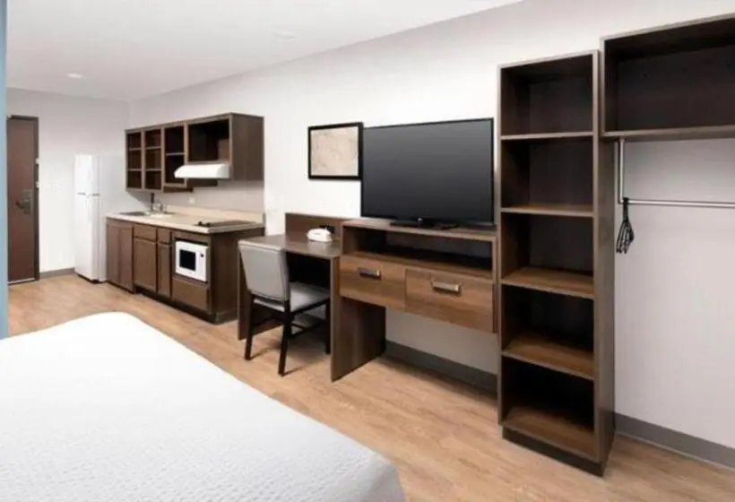 身障者適用キングサイズベッドルーム, Woodspring Suites Mesa Chandler