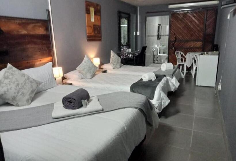 디럭스 스위트, Ay Jay S Guesthouse