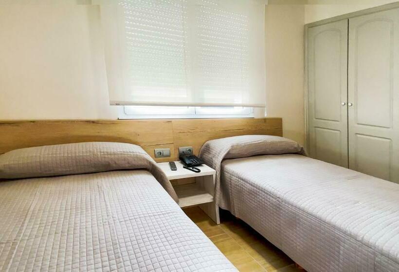 スタンダードシングルルーム, Hostal Restaurante Cuatro Caminos