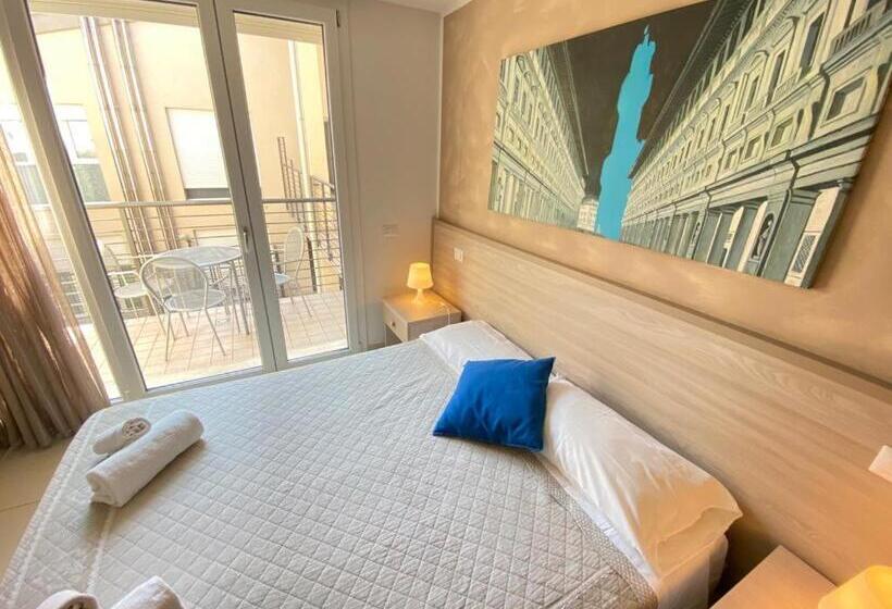 اتاق لوکس خانوادگی, Nice Residence