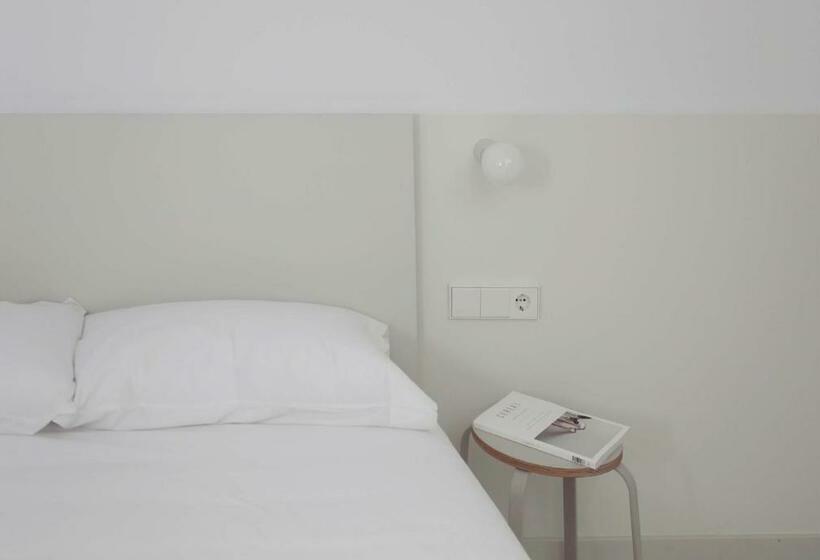 标准间, La Fonda B&b