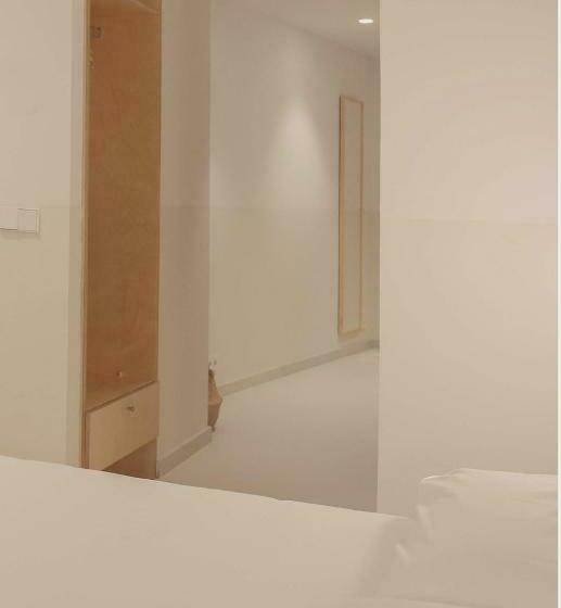 标准间, La Fonda B&b