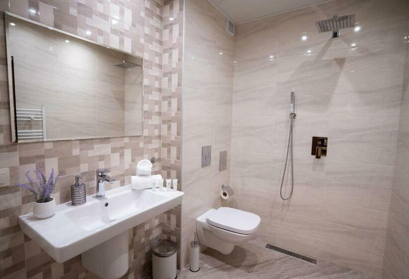 Номер Стандарт с Террасой, Guest House Velik