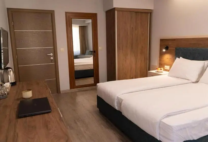 اتاق استاندارد با بالکن, Guest House Velik