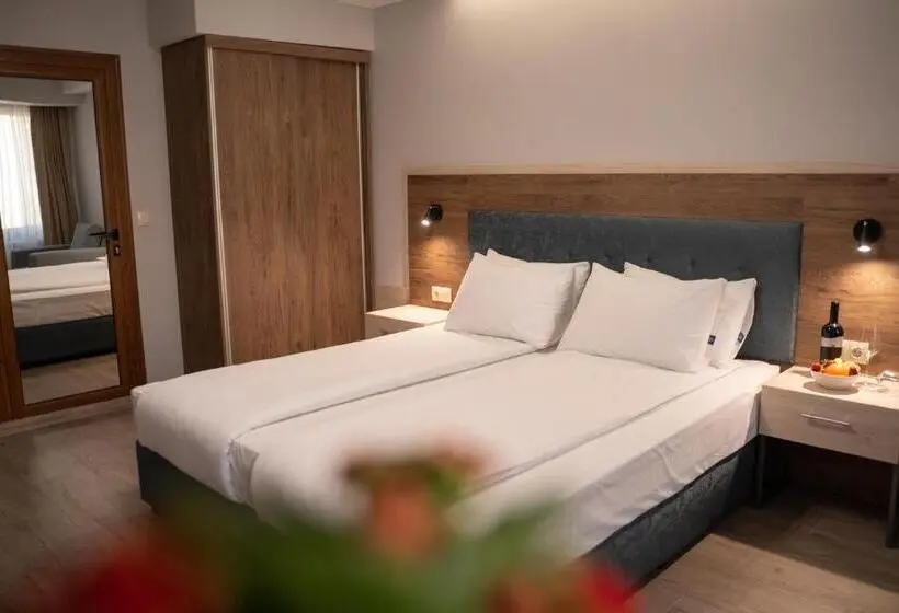 اتاق استاندارد با بالکن, Guest House Velik