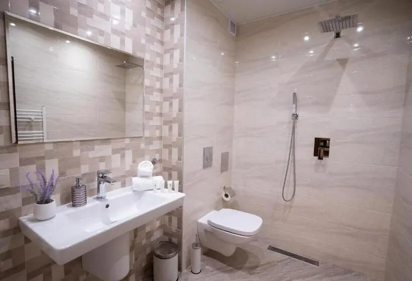 اتاق استاندارد با بالکن, Guest House Velik