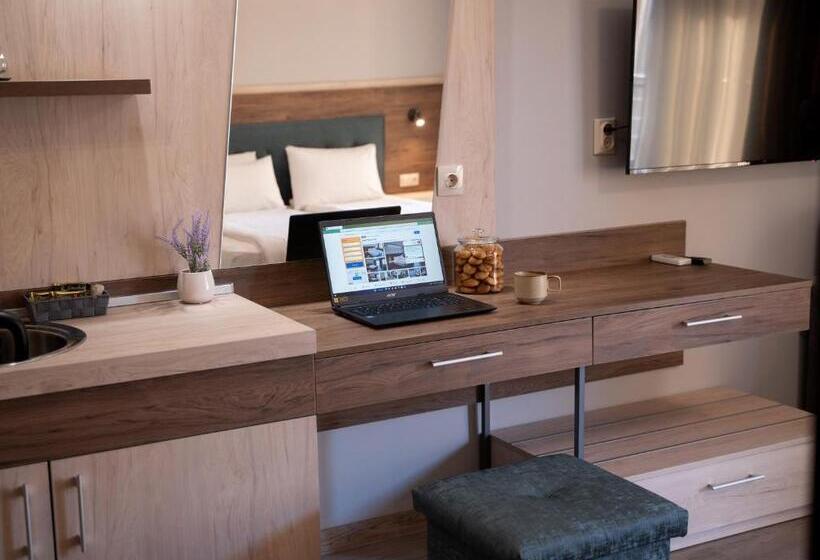 Camera Deluxe con Balcone, Guest House Velik