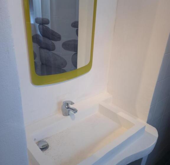 Standard Neljän Hengen Huone, La Casa Di Zeffiro