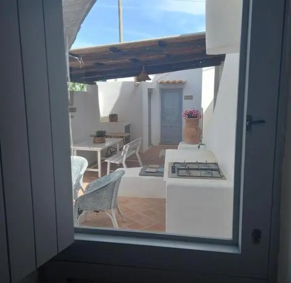 Standard Kolmen Hengen Huone, La Casa Di Zeffiro