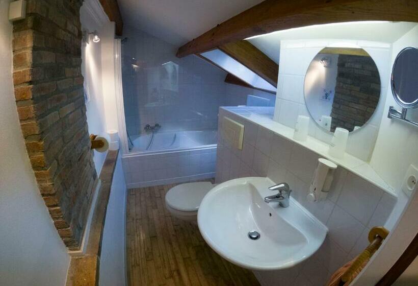 Номер Deluxe, Le Moulin Du Chemin