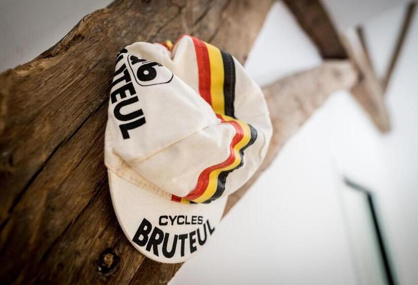 חדר סטנדרט, La Bicicleta Ravito