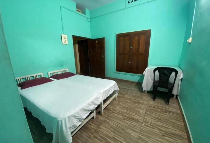 이코노미 룸, Omkara Residency Only For Indians