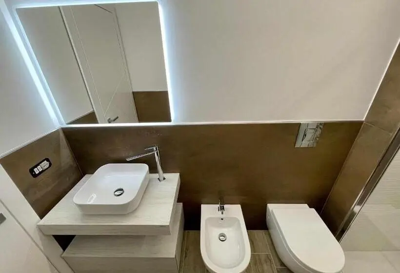 اتاق لوکس, B&b Altomare