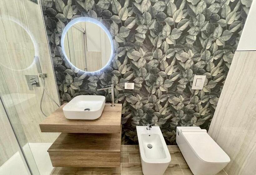 חדר דחוקס עם מיטת קינג, B&b Altomare