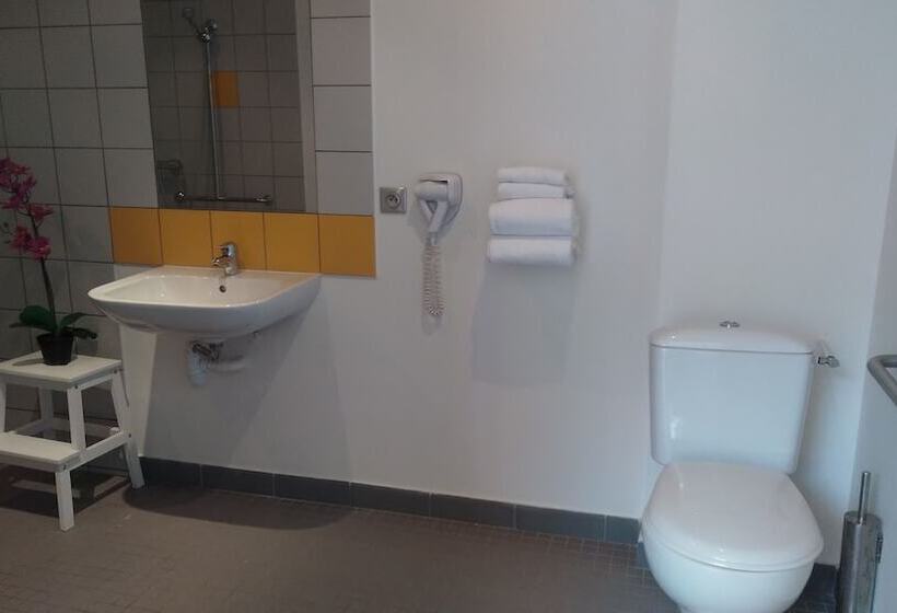 适合残疾人使用的标准间, Château De Mons Armagnac