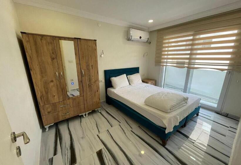 舒适三人间, Garden Butik & Apart Hotel Akbük