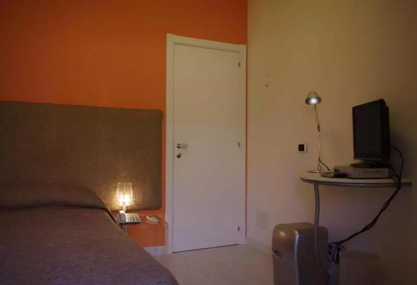 Standard Yhden Hengen Huone, La Piccola Locanda