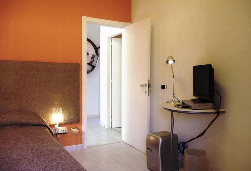 Номер Стандарт Индивидуальный, La Piccola Locanda