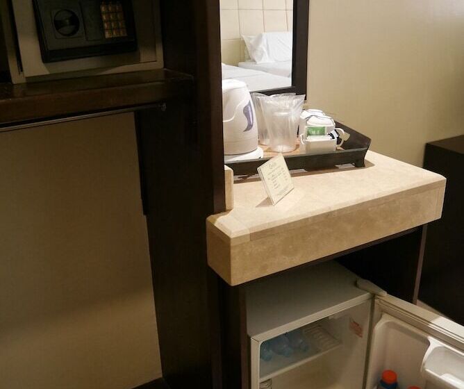 豪华房间, Circle Inn Hotel And Suites Bacolod