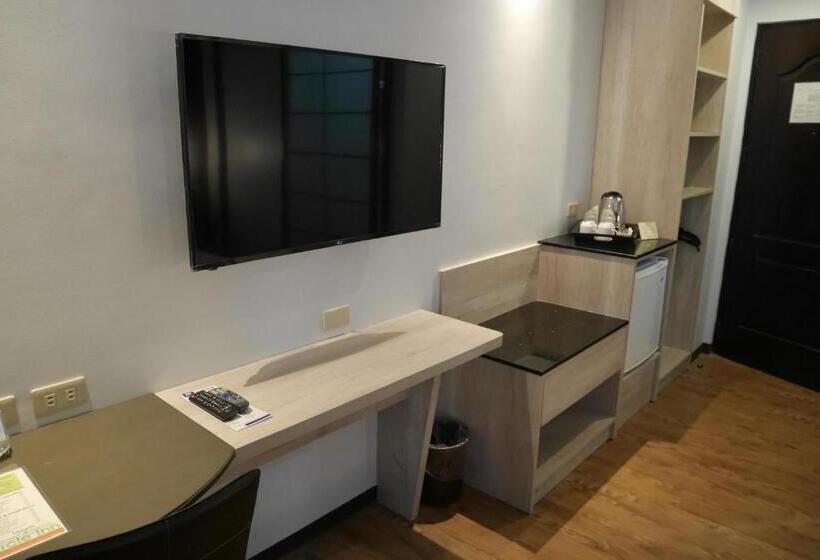 高级大房间, Circle Inn Hotel And Suites Bacolod