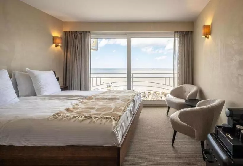 景色の見えるスタンダード4人部屋, Beach Palace