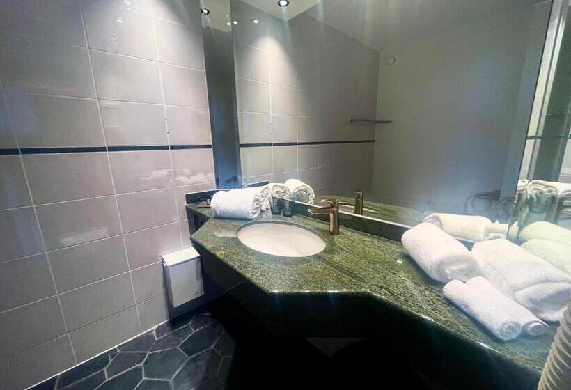 オーシャンビュースイート, Beach Palace