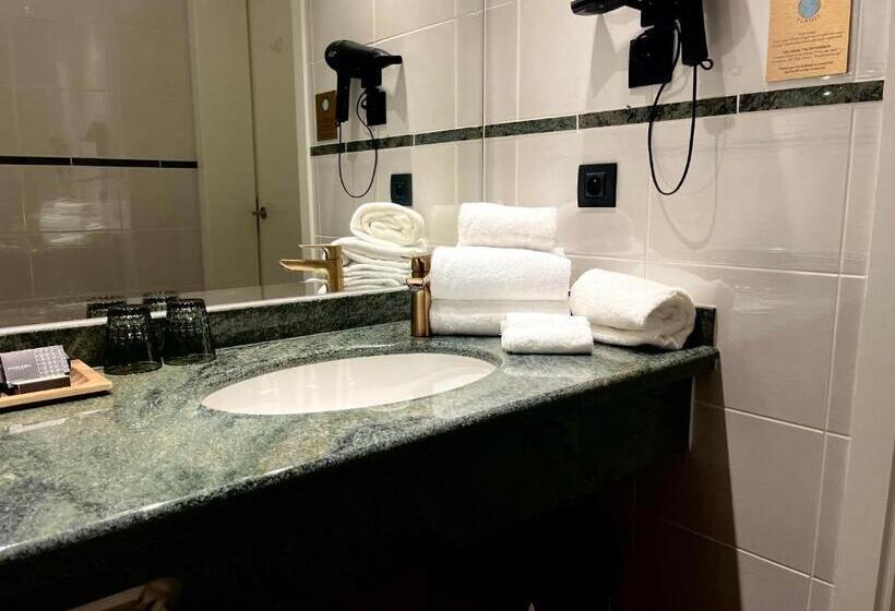 オーシャンビュースイート, Beach Palace