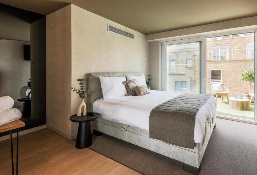 スイート, Beach Palace