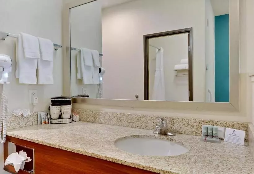 Standard-huone King-vuode, Best Western Liberty Inn Dupont Jblm