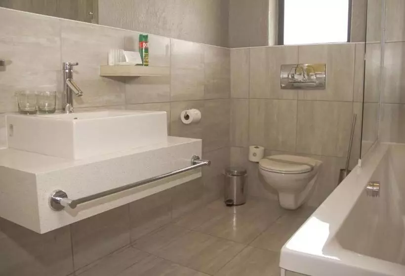 اتاق استاندارد, Cresta Marang Gardens