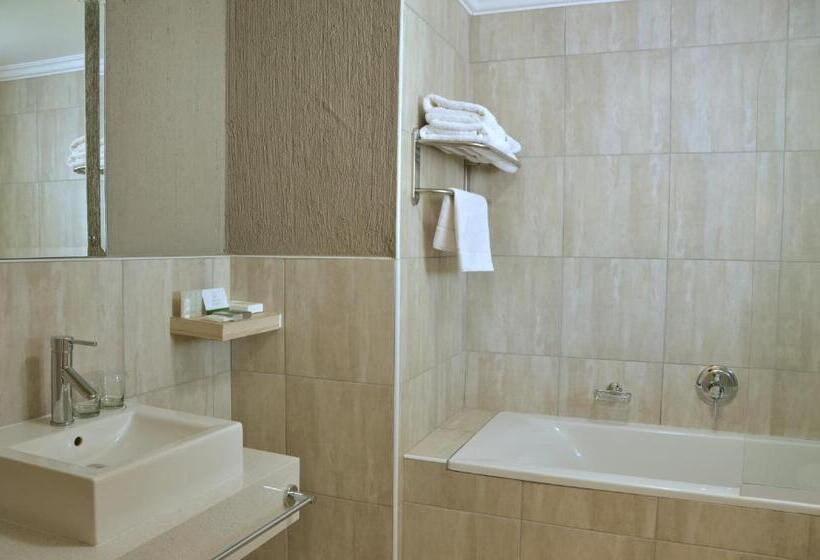 חדר דלוקס, Cresta Marang Gardens