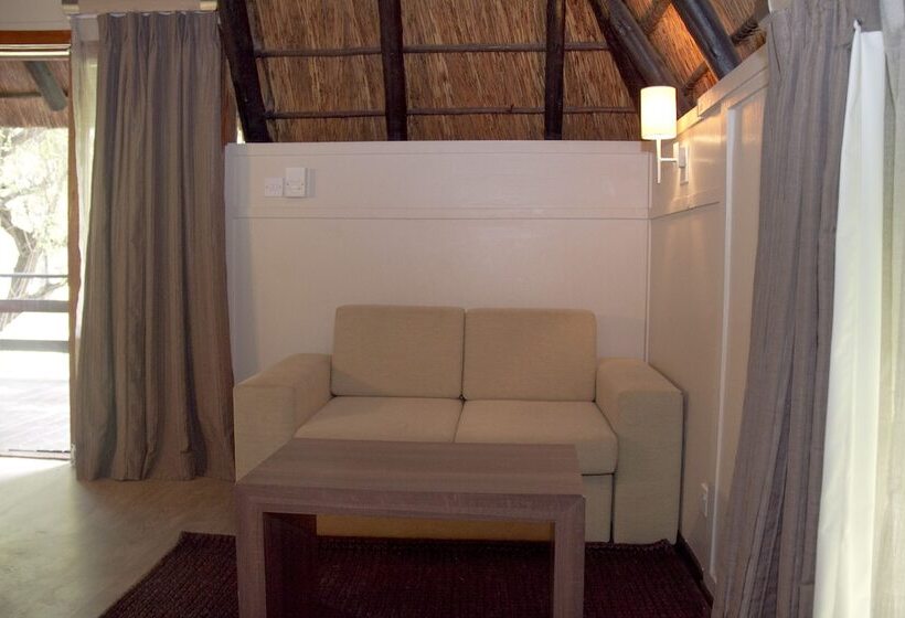 בקתת חדר, Cresta Marang Gardens