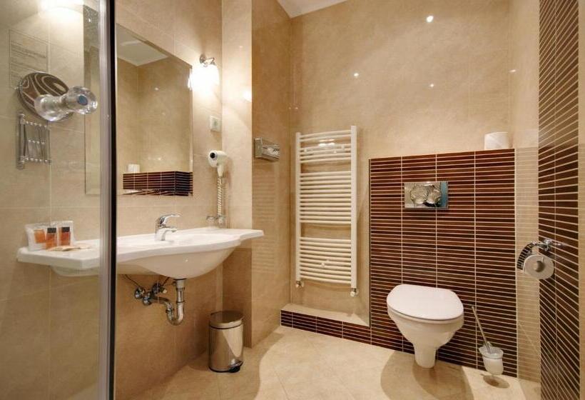 Номер Стандарт, Elizabeth