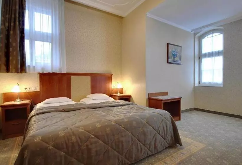 Deluxe-huone, Elizabeth