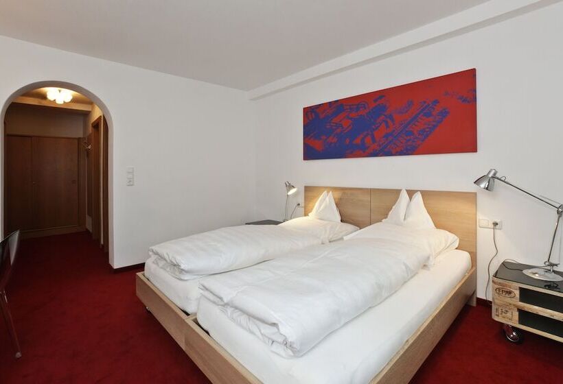 חדר אקונומי, Hinterwies – Ski In / Lodge / Dine