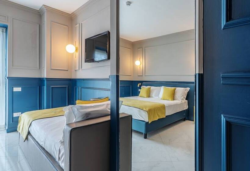 带泳池观景的豪华房, Mary