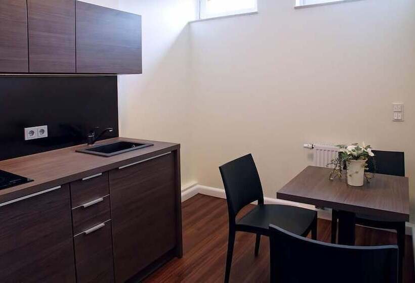 آپارتمان 1 خوابه, Milbor